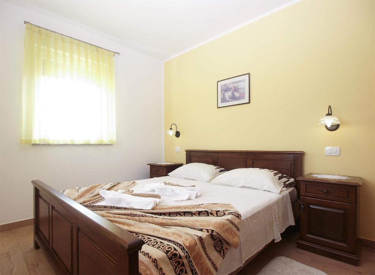 Ferienhaus House Marino 2069 Pula